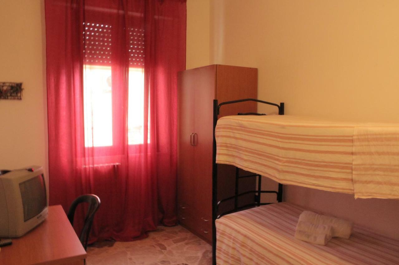 Albergo Il Terrazzino Вибо Валентия Марина Екстериор снимка