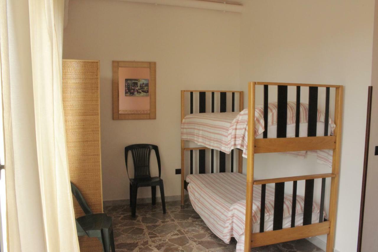 Albergo Il Terrazzino Вибо Валентия Марина Екстериор снимка